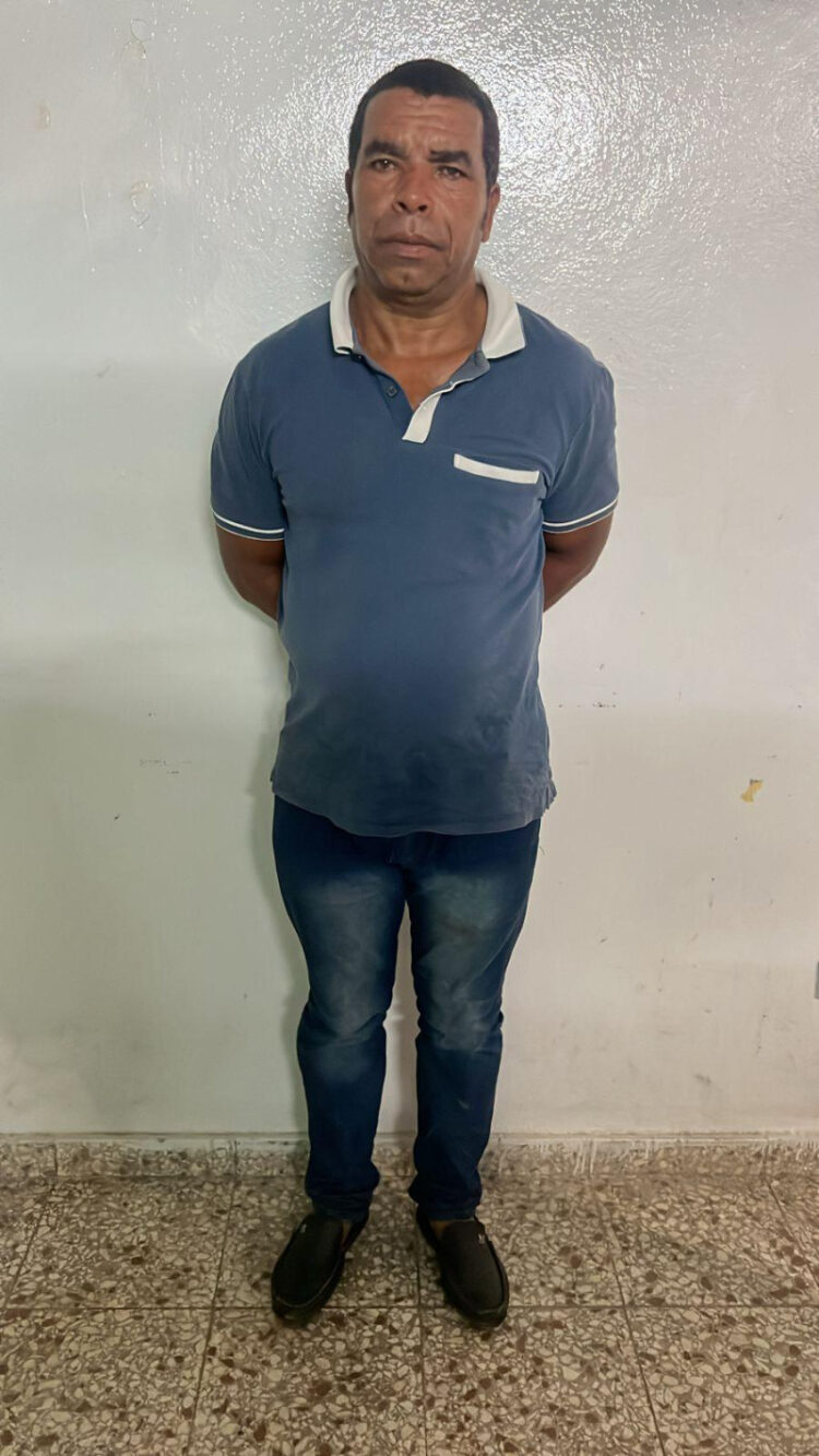 Se entrega hombre que impactó bar en Azua y dejó seis muertos y decenas de heridos