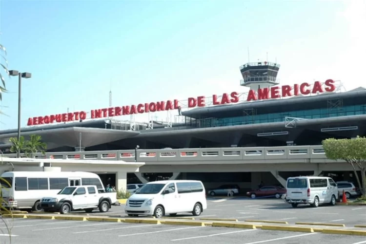 Investigan presunta red mafiosa que estaría traficando haitianos por el AILA
