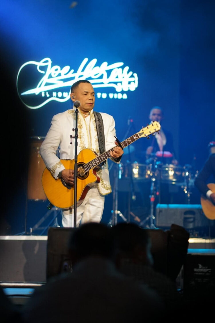 Es de 1998, pero Joe Veras tiene la otra bachata del año: «Porque te quiero y no te puedo tener, ay Dios»