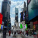 Escultura de Iván Tovar brilla en Times Square, llevando el arte dominicano a Nueva York