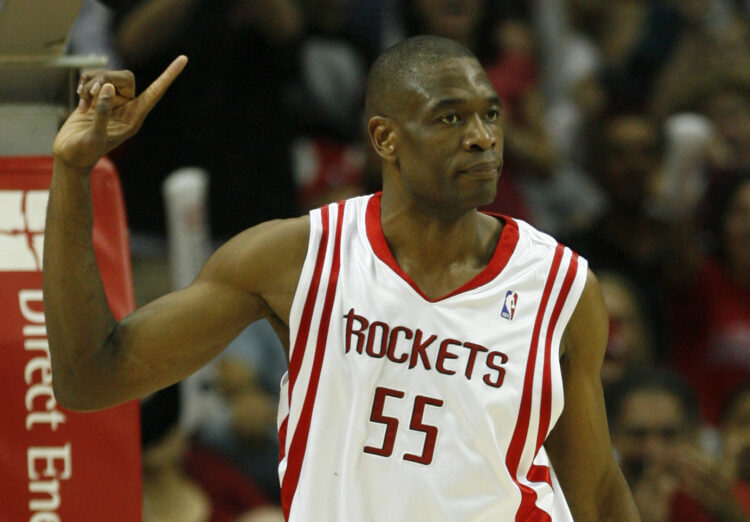 El Mundo del Baloncesto Llora la Muerte de Dikembe Mutombo a los 58 Años
