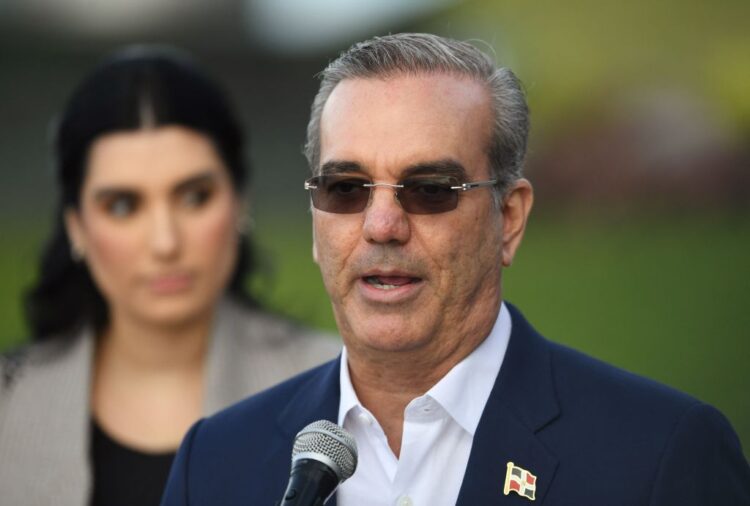 Abinader inaugurará cuatro obras en Santo Domingo y en La Vega este sábado