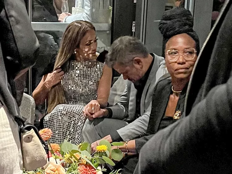 EL NUEVO APOYO EMOCIONAL DE DOÑA JLO