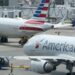 American Airlines modifica su política de equipaje de mano