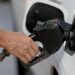 Los precios de los combustibles más usados se mantendrán tras subsidios de RD$70 millones