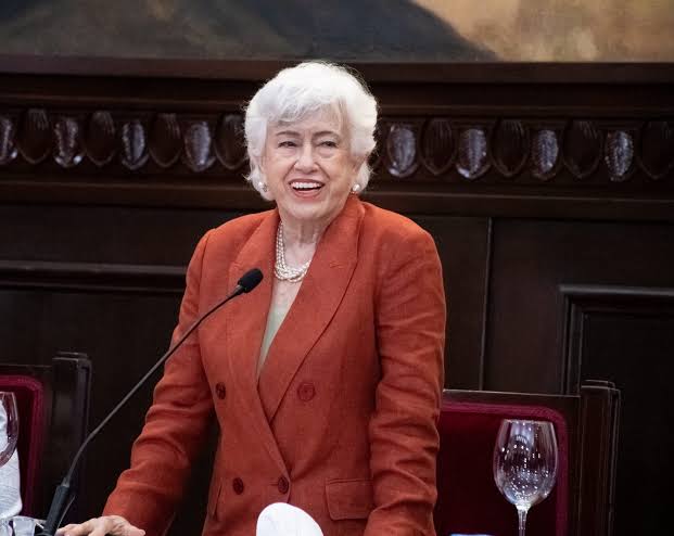 Milagros Ortiz Bosch cuestiona manejo del Intrant con contrato de Transcore Latam
