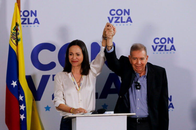 Machado agradece a RD y otros países repudio a orden de arresto en contra de Edmundo González