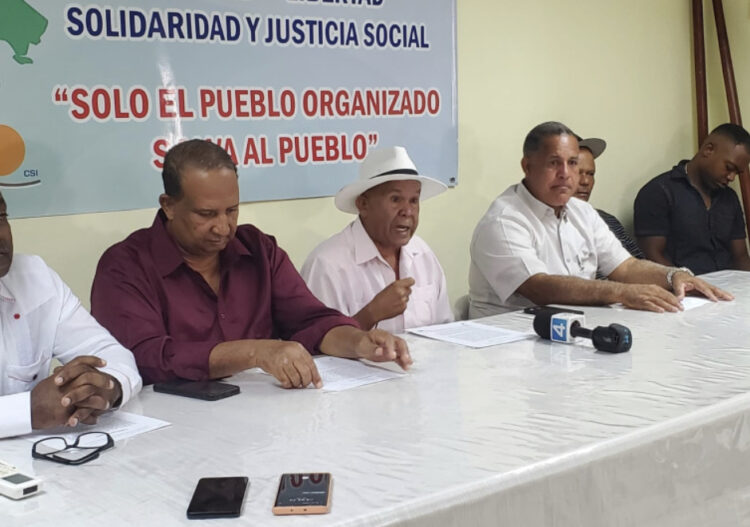 Parceleros rechazan fusión del IAD con Ministerio de Agricultura