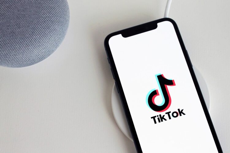 TikTok enfrenta acusaciones de estados de EE. UU. por su impacto en la salud mental de los jóvenes