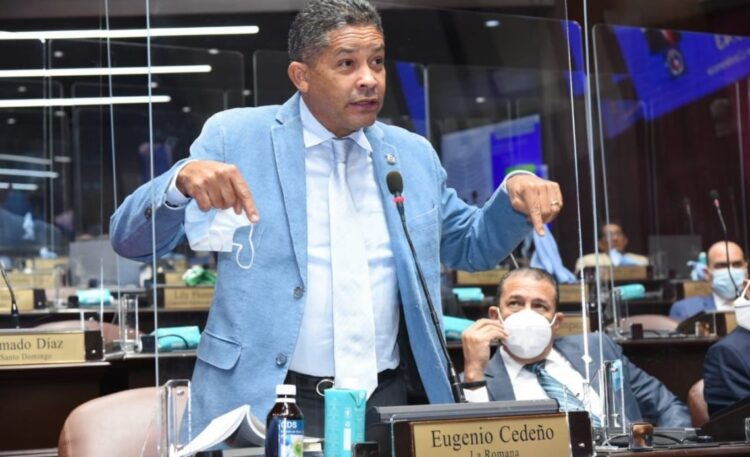Diputados defienden sus exoneraciones y exigen eliminar privilegios en otros ámbitos del Estado