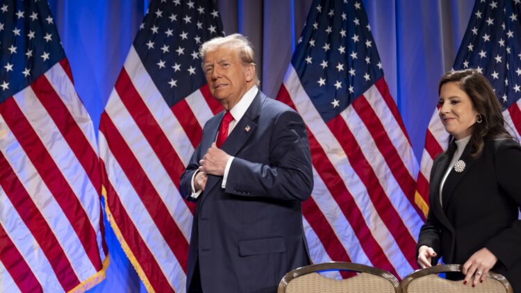 Amenazan con bombas a los escogidos por Trump