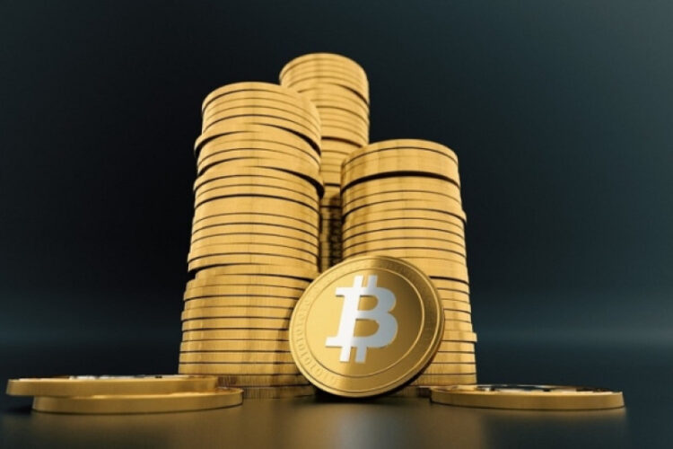 El bitcoin supera los US$100,000 dólares tras la victoria de Trump