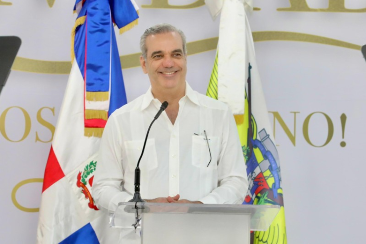 Presidente Abinader viaja a Qatar para el Foro Mundial de Doha