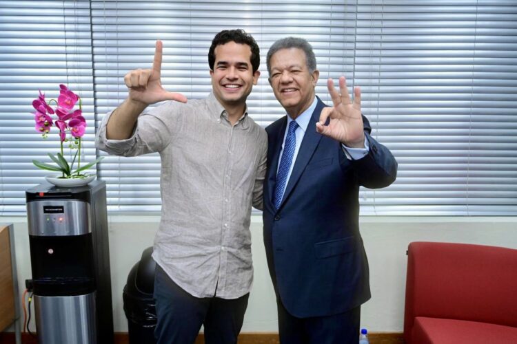 Leonel Fernández Expresa Su Amor y Felicitaciones a Su Hijo Omar en Su Cumpleaños
