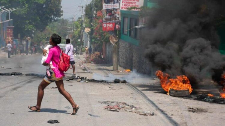 Mueren nueve personas en otro ataque pandillero en Haití