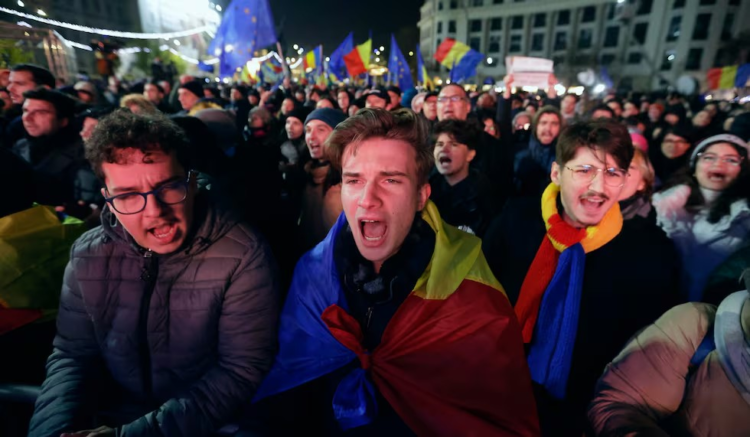 El Constitucional de Rumania anula la primera vuelta de las presidenciales tras revelarse la campaña de “ataques híbridos rusos”