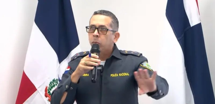 La Policía Nacional informó la mañana de este viernes sobre la captura del líder de la presunta banda criminal «Los Fantasma, el top 3 de los más buscados en República Dominica.