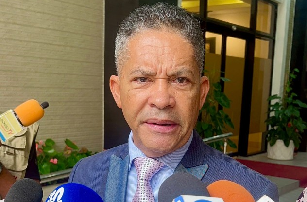 Diputado dice aspiraciones a destiempo daña el buen manejo del Gobierno