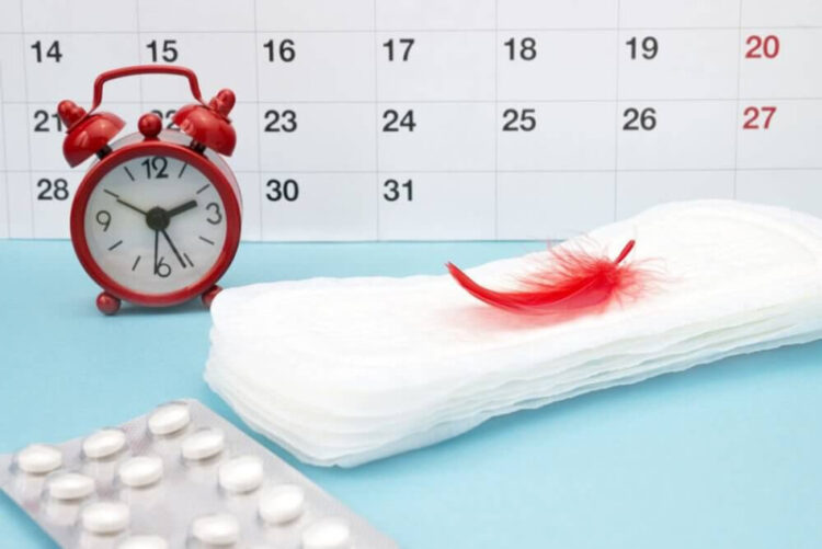 Investigadores presentan «MenstruAI», una compresa que ayuda a detectar cáncer y endometriosis