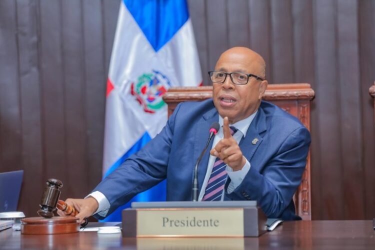 Diputados conforman comisión para estudiar proyecto de ley sobre delitos migratorios