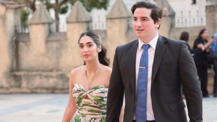 El médico que conquistó a la hija del presidente: conoce a Ahmed Hasbun
