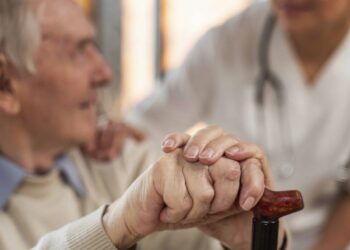 Un estudio asocia el herpes labial a más propensión a desarrollar alzhéimer