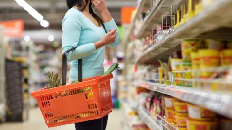 La confianza de los consumidores repunta en mayo en EE. UU.