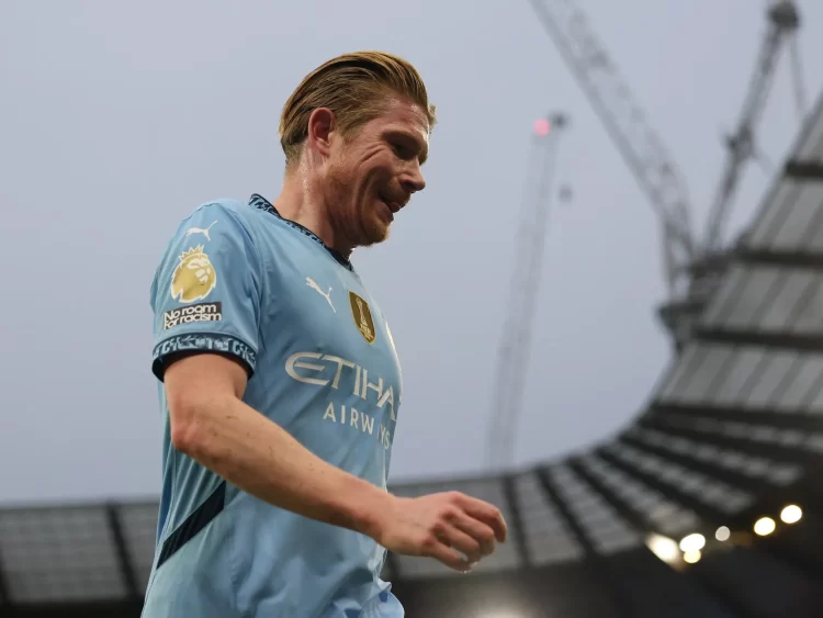 DE BRUYNE ROMPE CON EL CITY Y RECHAZA A LIVERPOOL ANTES DE FIRMAR CON EL NÁPOLES