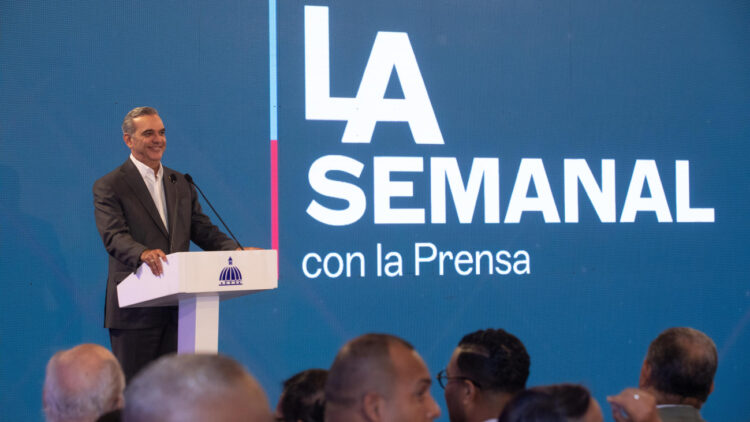 Abinader anuncia suspensión de funcionarios por incumplimiento en declaración jurada de patrimonio