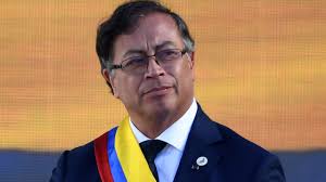 RESCATAN A 57 MILITARES RETENIDOS EN EL SUROESTE DE COLOMBIA, INFORMA GUSTAVO PETRO