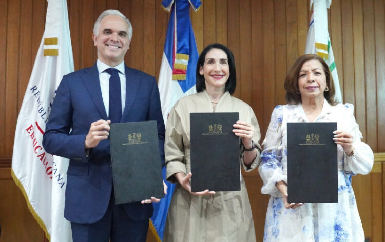 Minerd, Conani y GANA-RD firman alianza para prevenir la deserción escolar