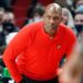 Las apuestas ilegales golpean el corazón de la NBA: 34 detenidos, entre ellos el entrenador de Portland y el base de los Miami Heat