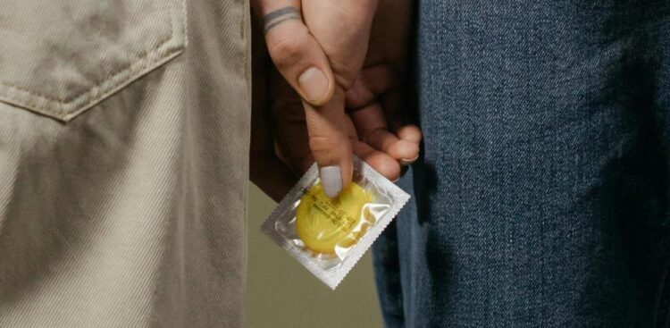 ESPECIALISTAS ALERTAN SOBRE EL AUMENTO DE INFECCIONES DE TRANSMISIÓN SEXUAL EN ESPAÑA