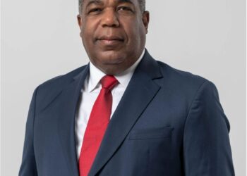 Tony Peña Guaba explica cómo la guerra en Medio Oriente impacta el precio de la gasolina en República Dominicana