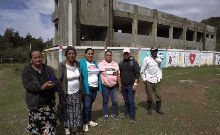 La eterna construcción de planteles escolares en la Cordillera Central agudiza la deuda social