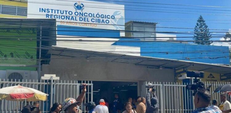 Caso Onco14: formalizan cargos contra presunta estructura de fraude en servicios de salud