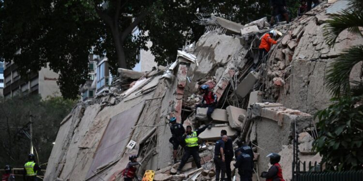 Cifra oficial Suben a 188 los muertos en Venezuela y a 1.520 los heridos tras los dos fuertes terremotos