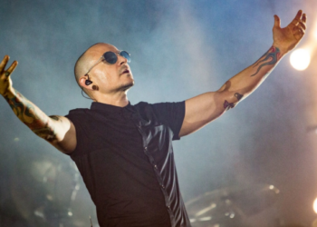 Nueve años sin Chester Bennington: la voz que transformó el dolor en himnos inolvidables