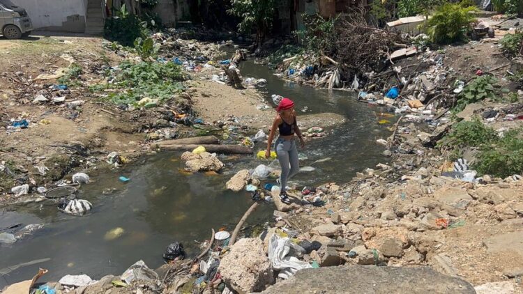 Pedernales, Bahoruco y San José de Ocoa aún carecen de alcantarillado sanitario