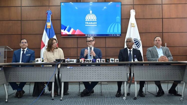 El mercado laboral dominicano se cierra para quienes pasan de los 40 años