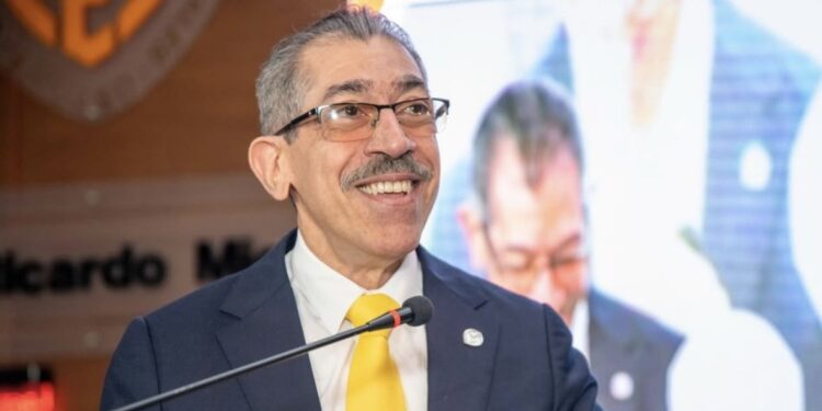 Segunda vuelta electoral en la UASD: rector Jorge Asjana llama a votar para completar autoridades