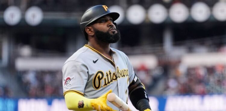 Ozuna es dejado libre por Piratas