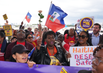 Haití recibe a los primeros deportados desde EE. UU. tras el fin del TPS